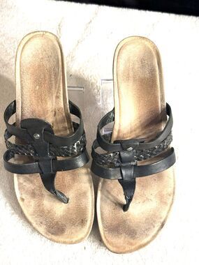 Ugg Maggie Cork Black Wedge Sandals Sz 9